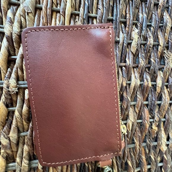 New Portland Leather Goods zip zap wallet in Chestnut - Picture 2 of 2